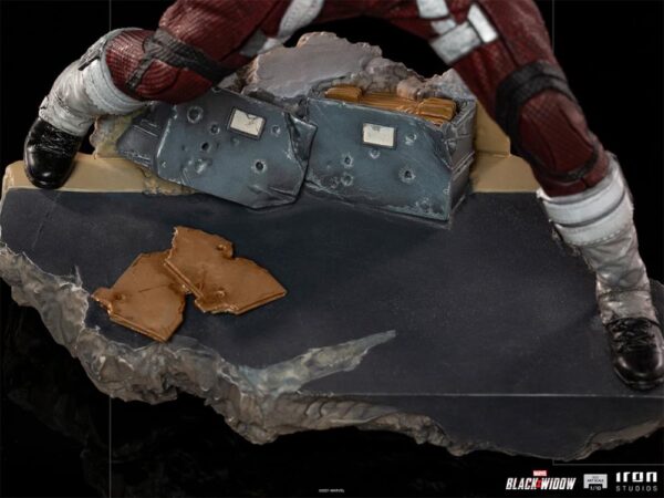 Iron Studios Black Widow Red Guardian 1/10 Limited Edition - Imagem 7