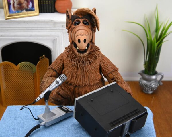 Neca ALF Ultimate ALF Figure - Imagem 2