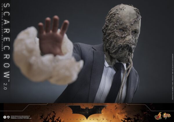 Pré-venda Hot Toys MMS801 1/6 Scale Figure Batman Begins Scarecrow 2.0 - Imagem 7