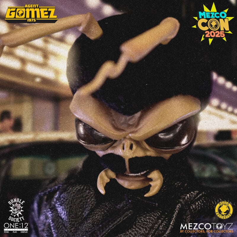Mezco One: 12 Collective Agent Gomez: 1975 - Imagem 21