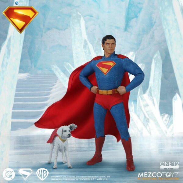 Pré-venda Mezco Superman (2025) One:12 Collective Superman Action Figure - Imagem 7