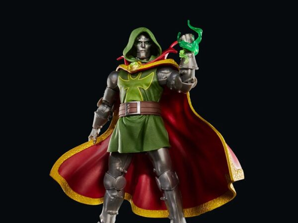 Pré-venda Hasbro Fantastic Four: One World Under Doom Marvel Legends Emperor Doom Action Figure+