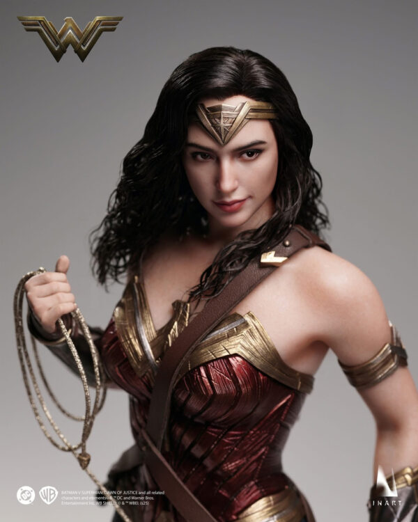 Pré-venda Inart Ag-A023 BvS Wonder Woman 1/6 Collectible Figure - Imagem 2