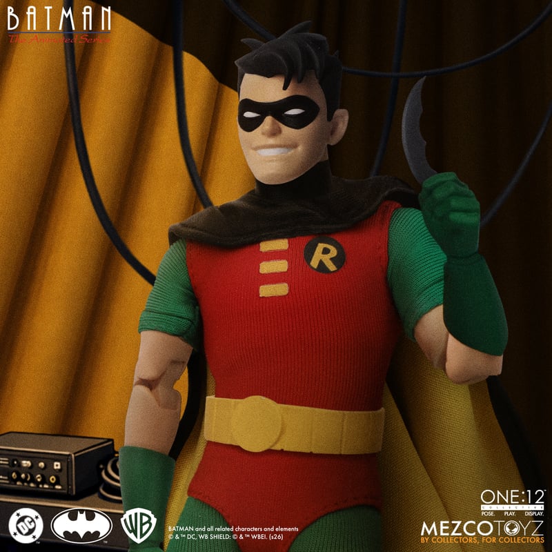 Pré-venda Mezco Batman: The Animated Series One:12 Collective Robin Action Figure - Imagem 3